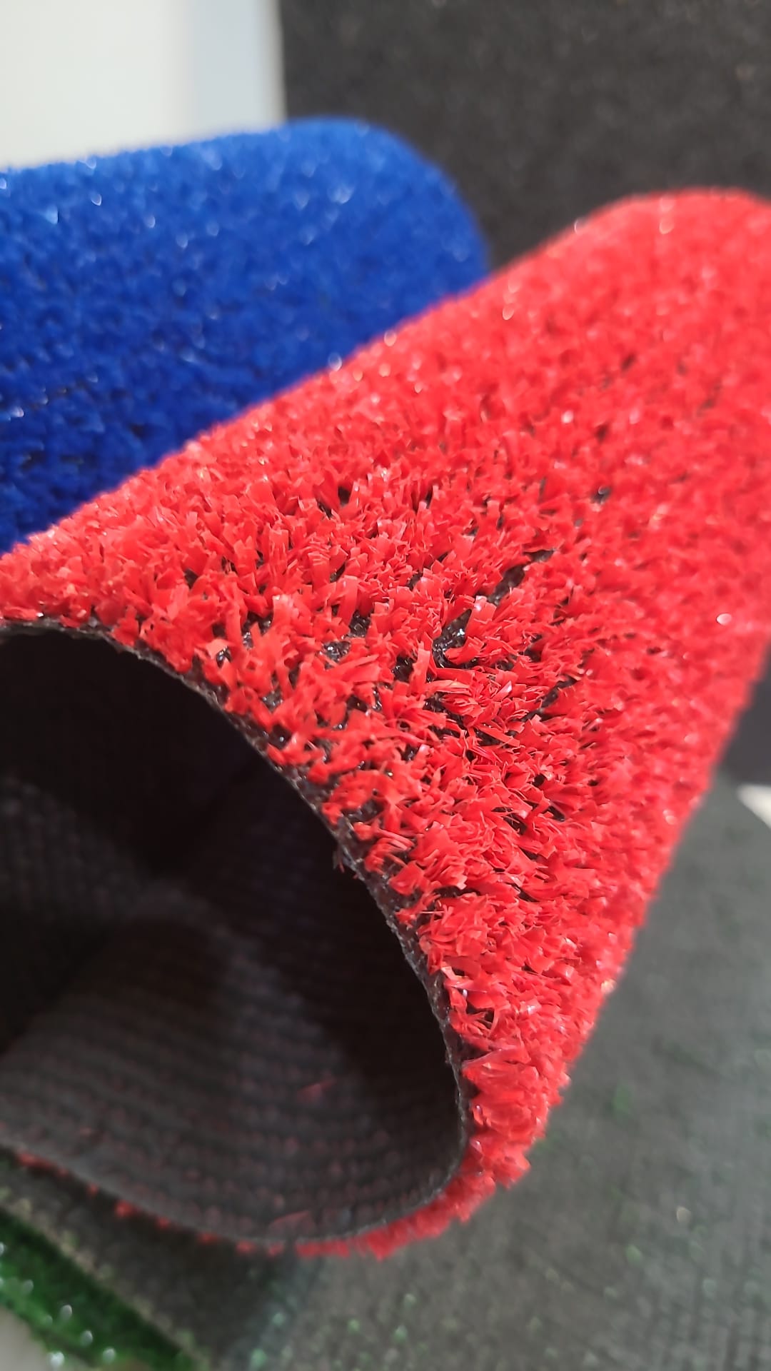 Kırmızı 7mm Yapay Çim